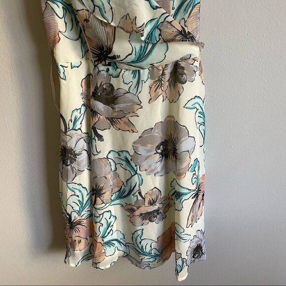 Lulu’s Floral Ruffle Flutter Deep V Lace Up Back Skater Dress - Picture 11 of 14